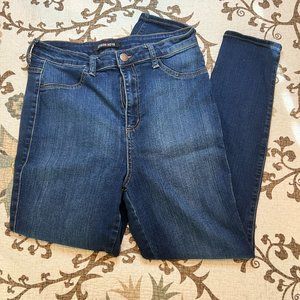 Fashion Nova 1X Skinny Dark Wash Stretch - 996